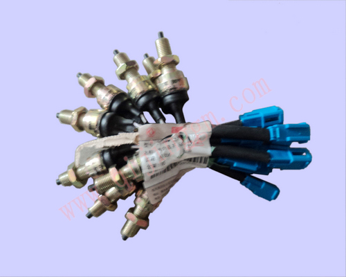 離合器開關(guān)3750420-C0100_東風(fēng)電器件