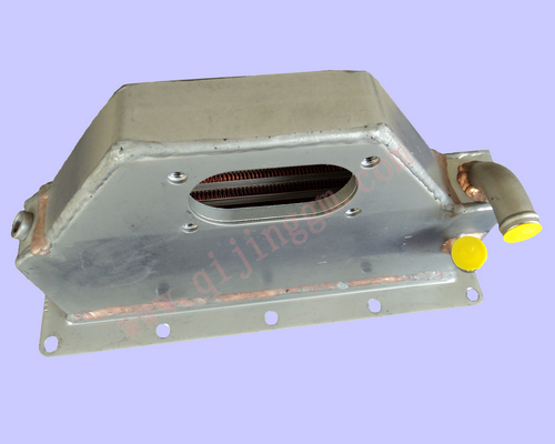 中冷器3929333_東風(fēng)康明斯/cummins4BT發(fā)動(dòng)機(jī)配件