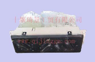 暖風(fēng)空調(diào)控制器總成--帶AC開(kāi)關(guān)(手控)8112010_東風(fēng)天錦駕駛室配件