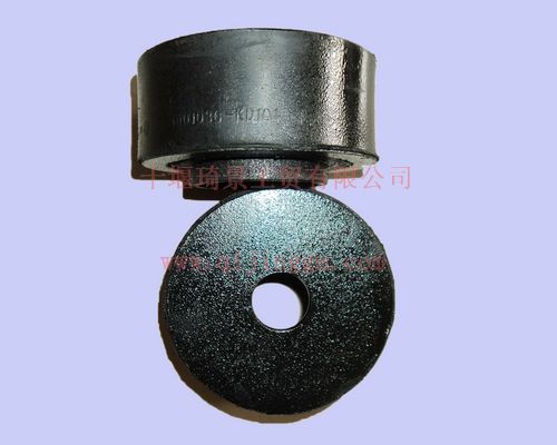 發(fā)動機(jī)前懸腳墊1001030-KD100_東風(fēng)天錦駕駛室配件 