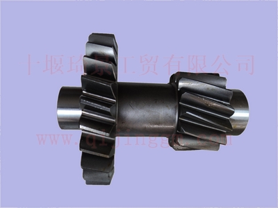 副中間軸DC12J150TA-648C_東風大齒變速箱配件