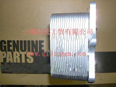 康明斯ISF2.8機(jī)油冷卻器芯總成52669555_東風(fēng)康明斯/cumminsISF發(fā)動(dòng)機(jī)配件