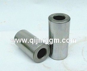 活塞銷(xiāo) 10BF11-04021 東風(fēng)康明斯發(fā)動(dòng)機(jī)配件 4H發(fā)動(dòng)機(jī)配件 東風(fēng)發(fā)動(dòng)機(jī)配件